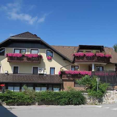 Hotedrsica Gostilna Turk酒店 外观 照片